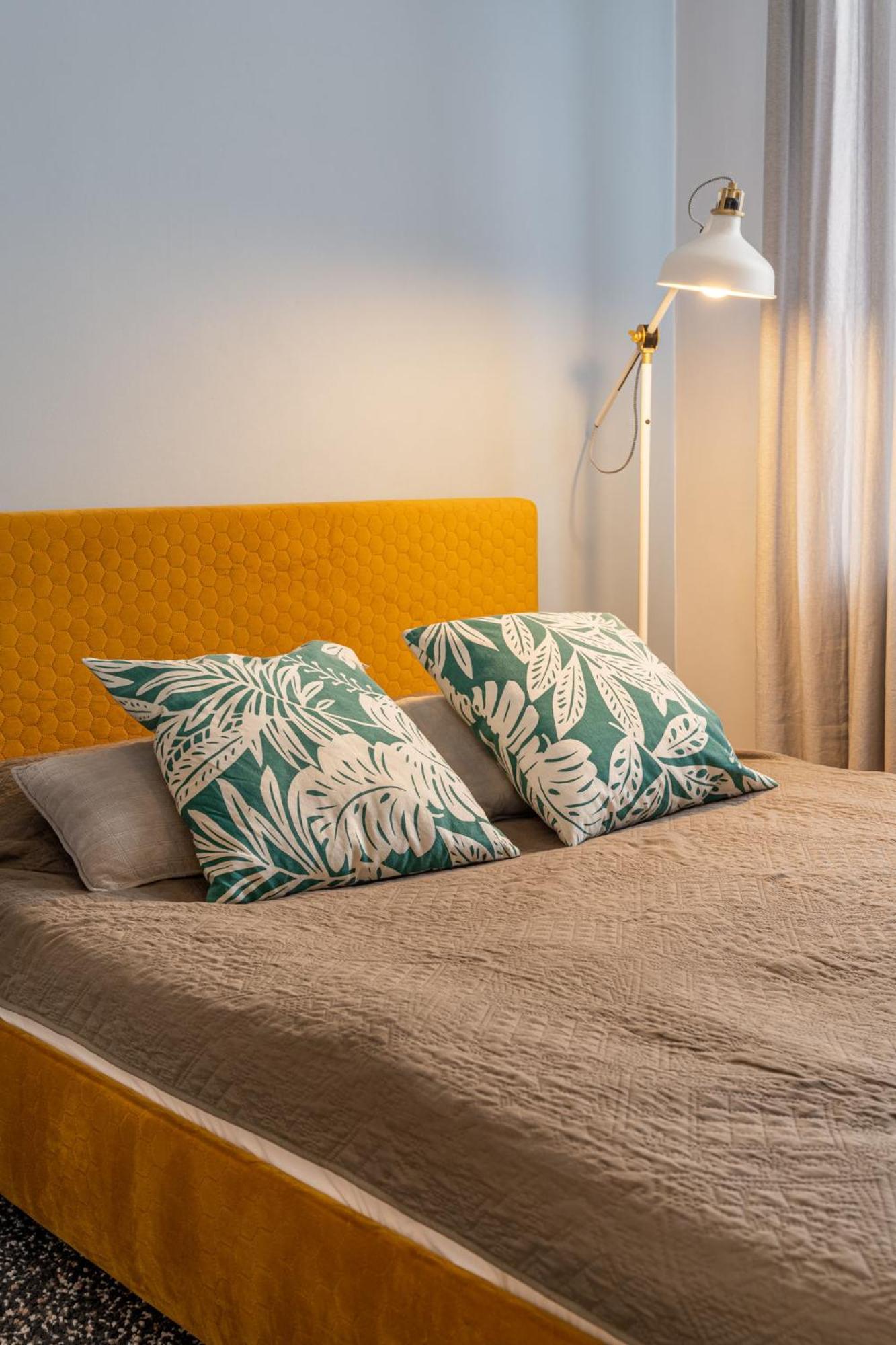 Baltic Design Apartments With Free Parking And Self Check In Riga Bagian luar foto